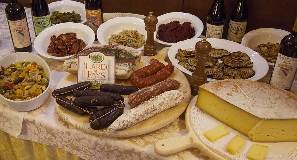 Hotel Dama Bianca 발토우르넨체 외부 사진